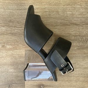 UO Urban Outfitters BLACK LUCITE HEELS